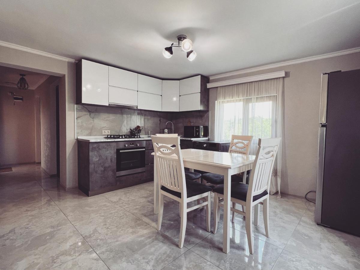Gardenia Apartment Tskaltubo Luaran gambar