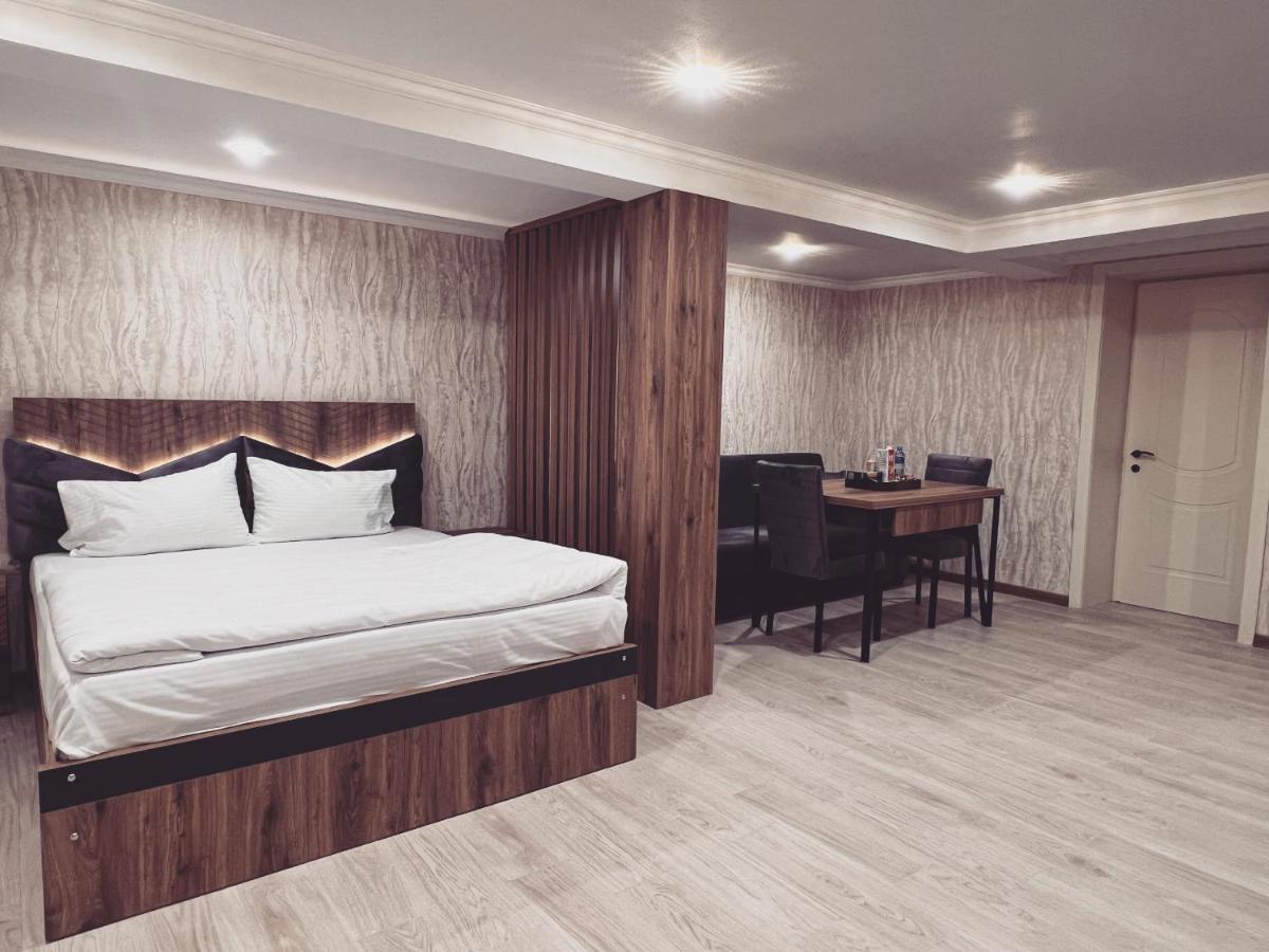 Gardenia Apartment Tskaltubo Luaran gambar